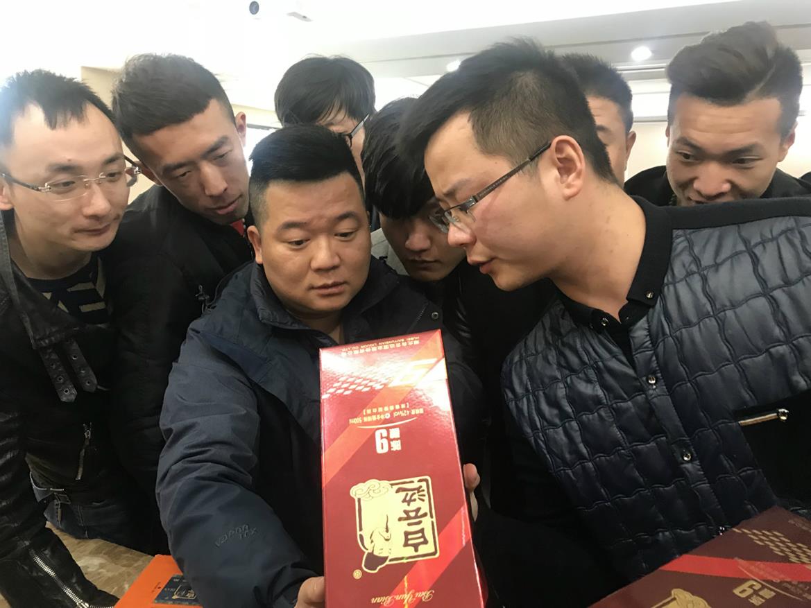 96E2E246339E59D27DE127F3D4B303C3_meitu_9