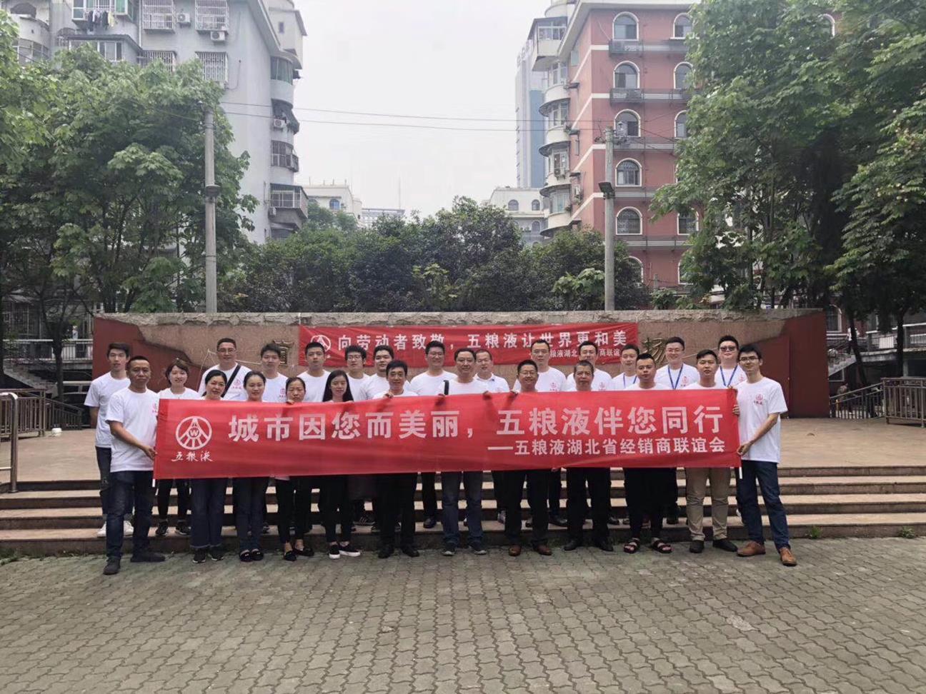 FB38114295BB27F0B2E1681E1E0A03B3