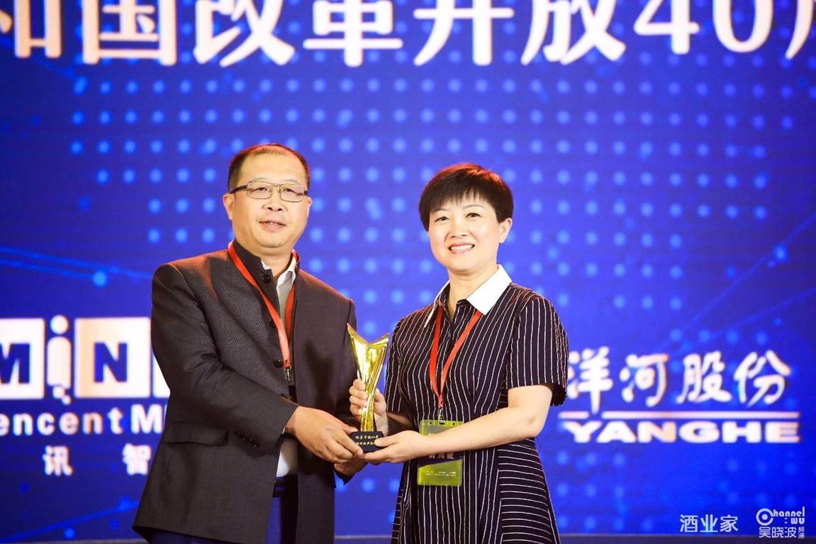 30F052CBA1F1DFE7CBF11AE9D47F6C2A