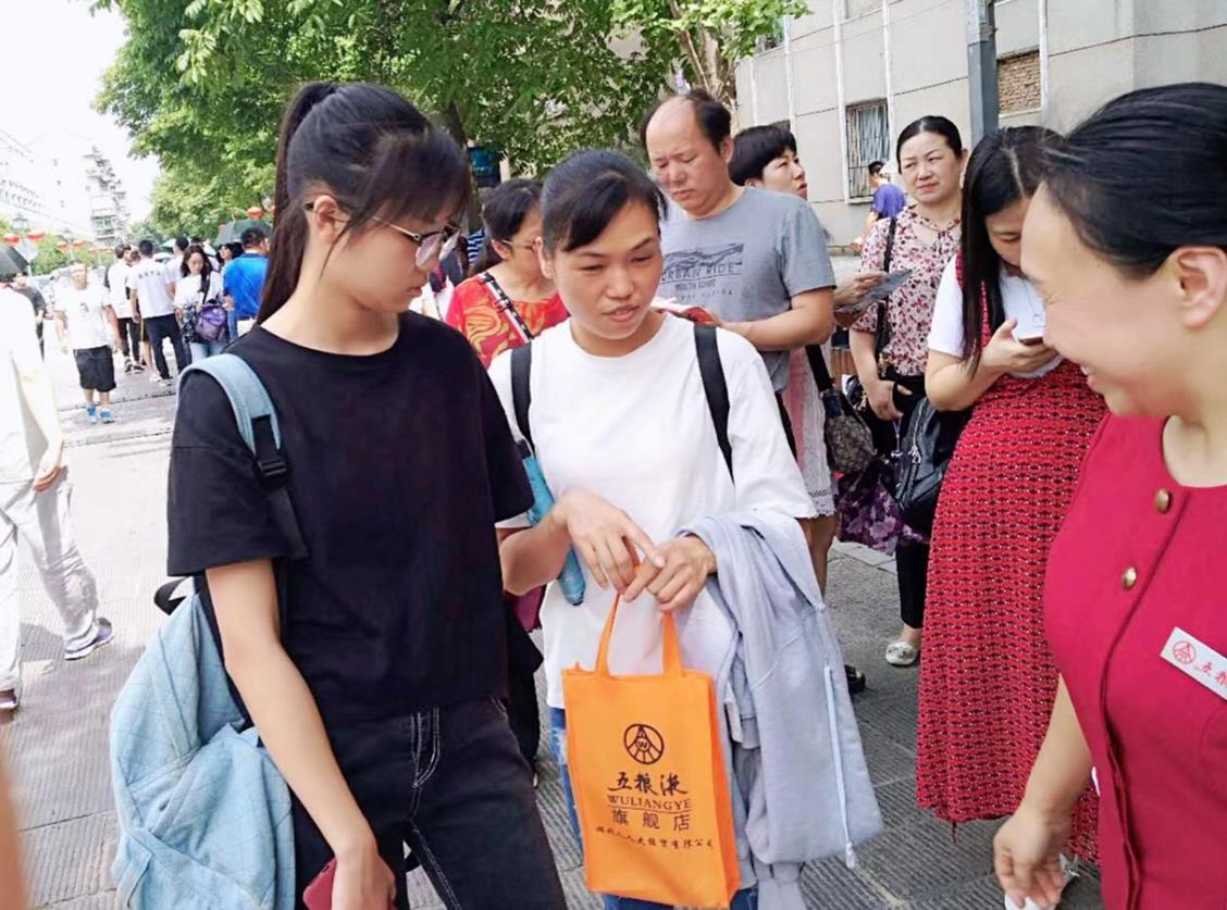 D1653929F655638011502F7A91BEE9A2