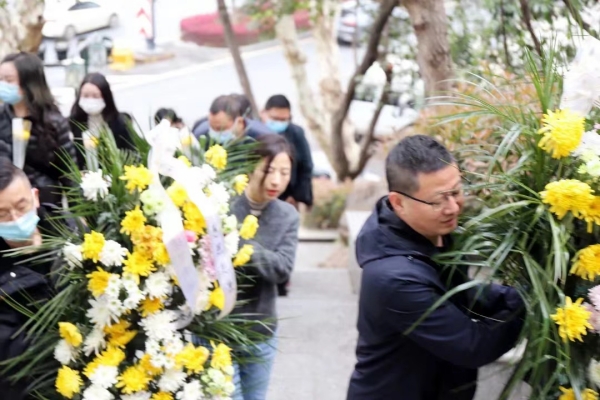 webwxgetmsgimg (3)_副本